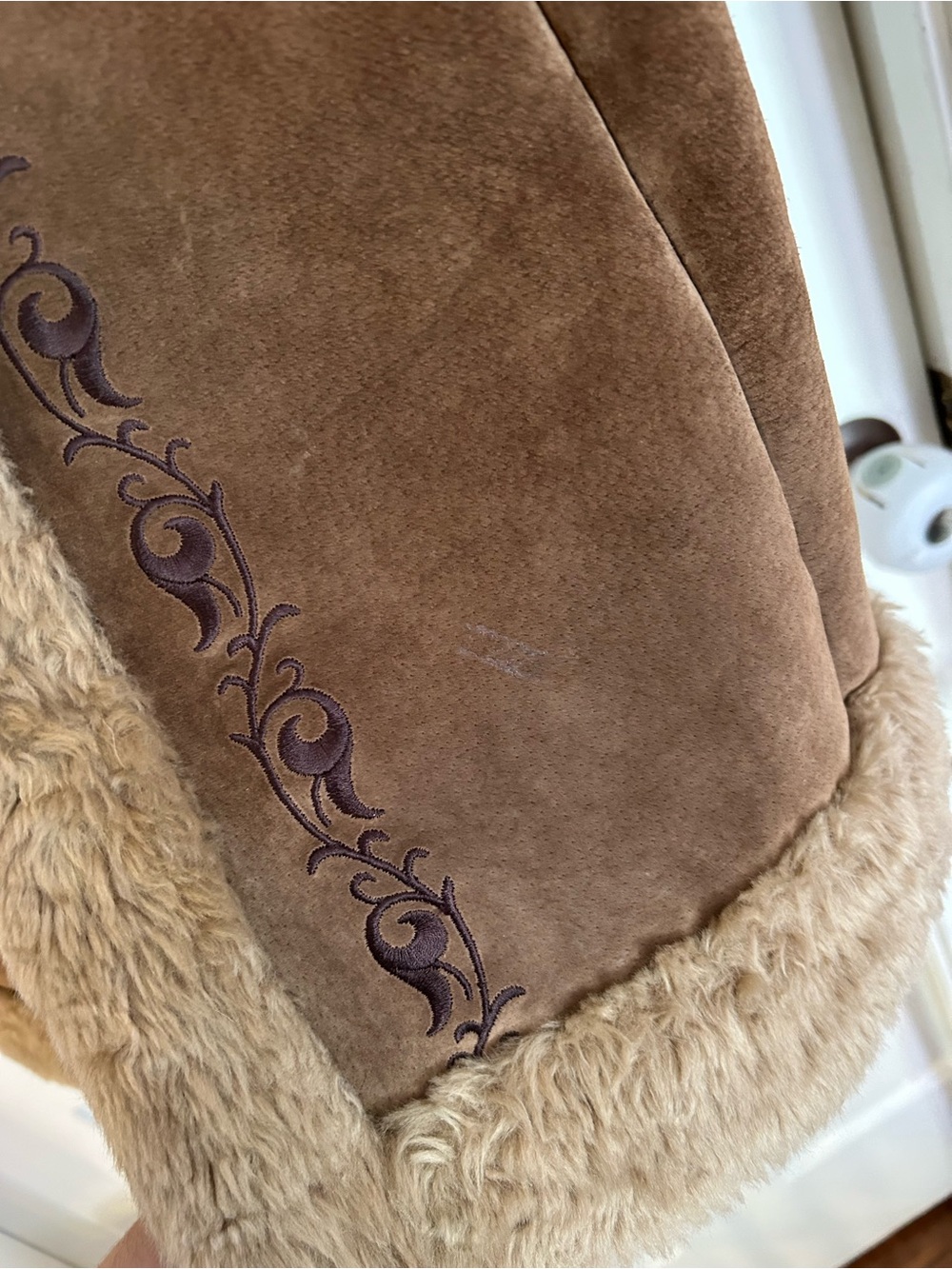 90s Guess Penny Lane Inspired Authentic Leather Coat - Picture 9 of 11